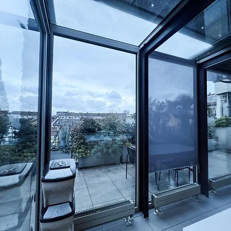 Apartment Garden Penthouse - Large & Trendy Flat,