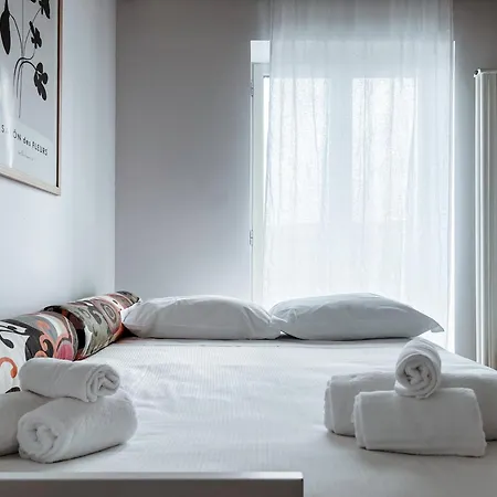 Apartment Garden Penthouse - Large & Trendy Flat,