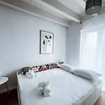 Апартаменты Garden Penthouse - Large & Trendy Flat, Милан